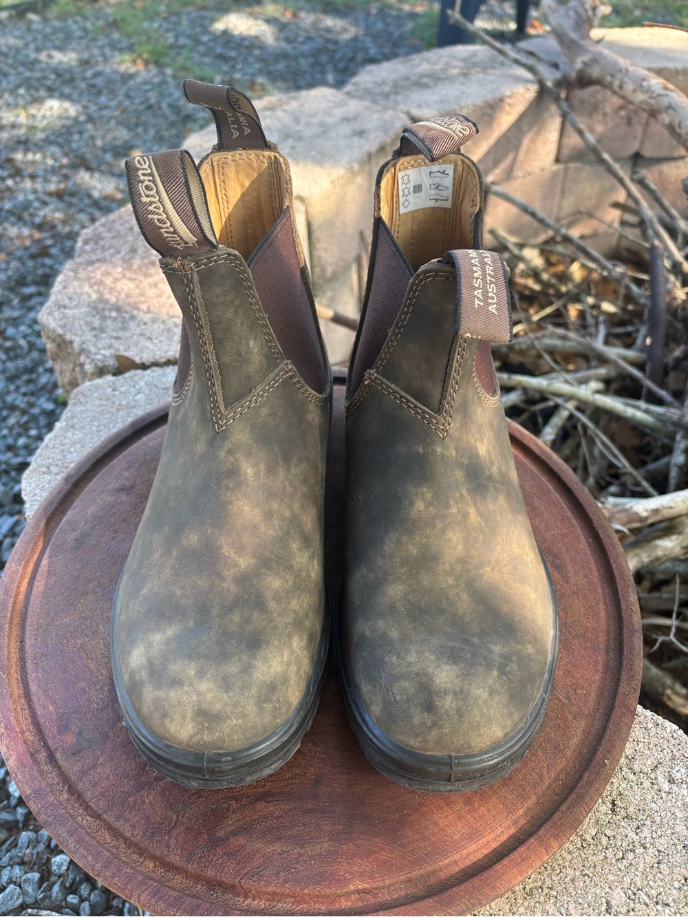 Blundstone 585 Classic Boots - US size 7 women / 5 men - AU size 4